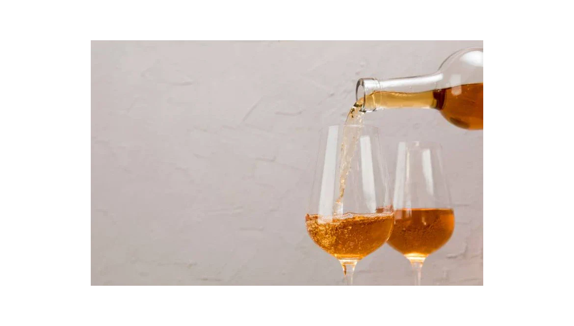 El Misterio del Vino Naranja: Un Viaje a lo Ancestral
